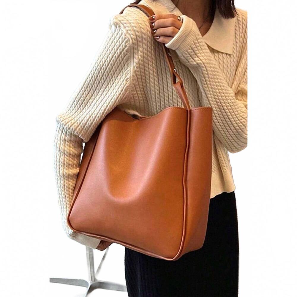 NEW 42POPS women's vegan leather slouchy large capacity shoulder bag in camel br